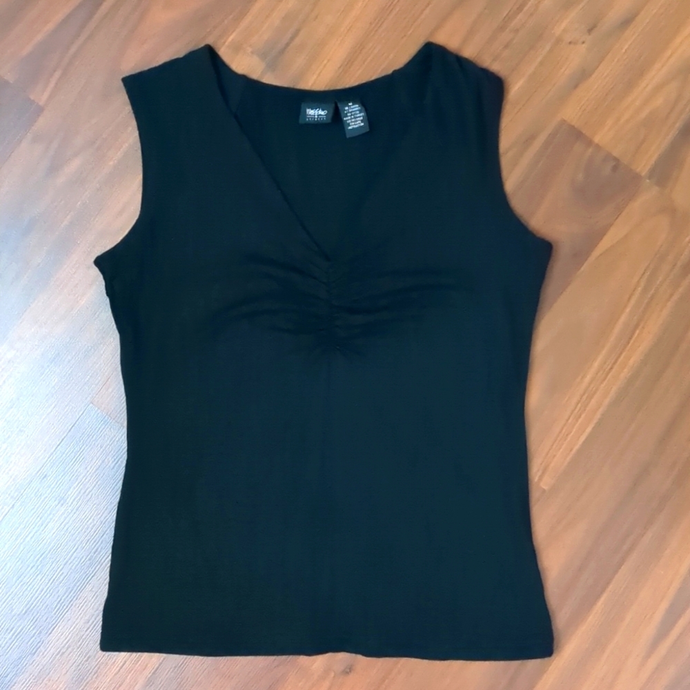 Mossimo Black Sleeveless V Neck Top Size M